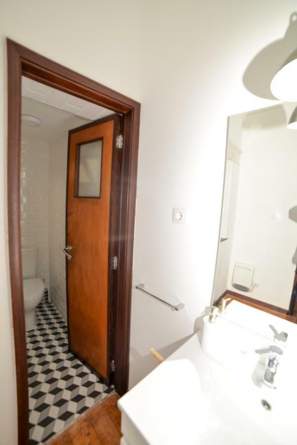A Lodge In Blue Aveiro Bagian luar foto